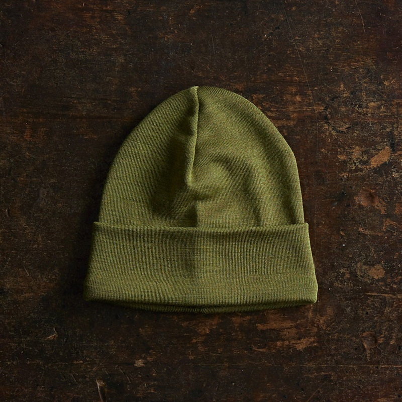 Merino Wool & Silk Beanie – Moss