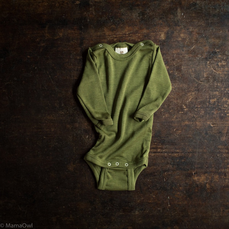 Swallow Baby Body – Merino Wool & Silk – Moss
