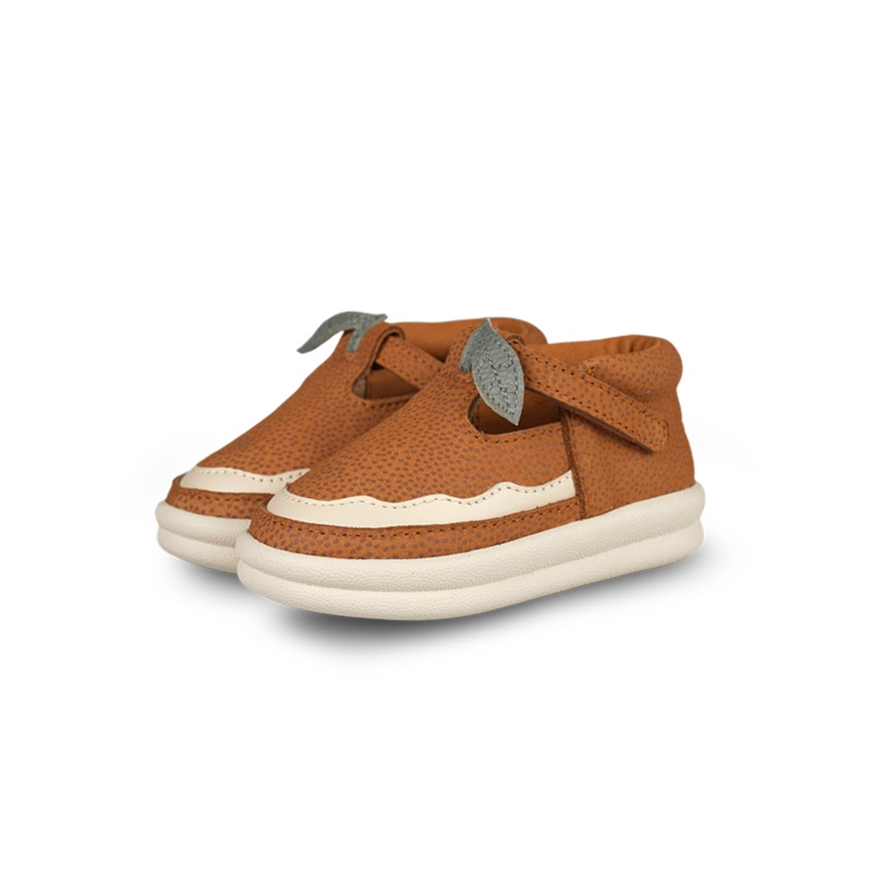Joeka Shoes | Arancia | Maple Dotted Nubuck
